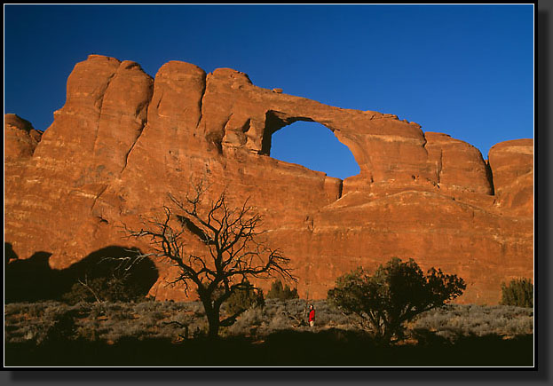 20021226-230-Skyline_Arch