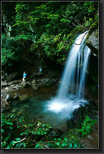 20030527-131-Grotto_Falls