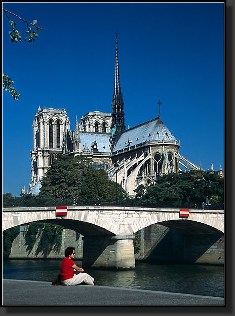 20030908-118-Notre_Dame