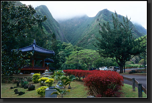 20050505-312-Kepaniwai-Park,-Iao-Valley