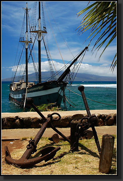 20050506-04-Boat-To-Be-Sunk,-Lahaina