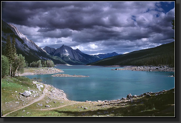 20050802-426-Medicine-Lk,-Jasper