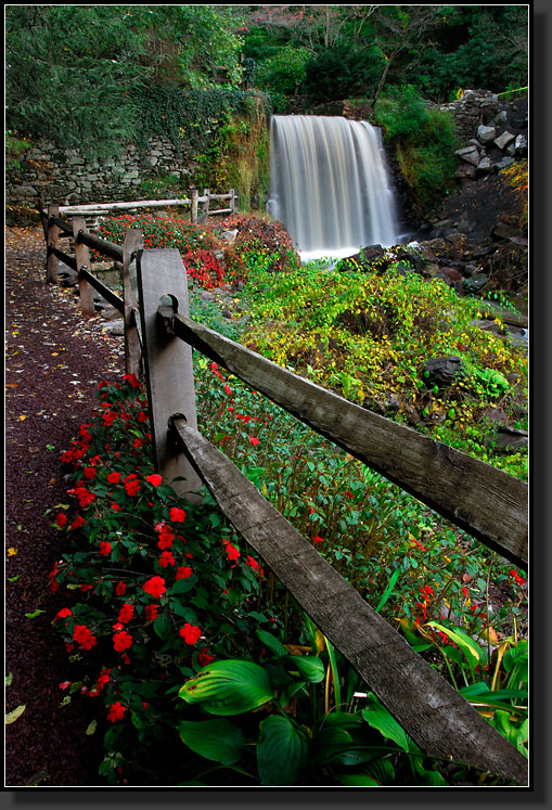 20071027-3183-Cuttalossa_Farm_Waterfall